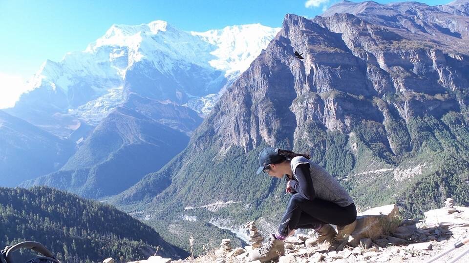 Chiara from Taiwan trekking in Annapurna Circuit