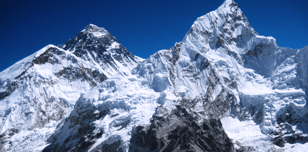 mt everest and pumori peak view