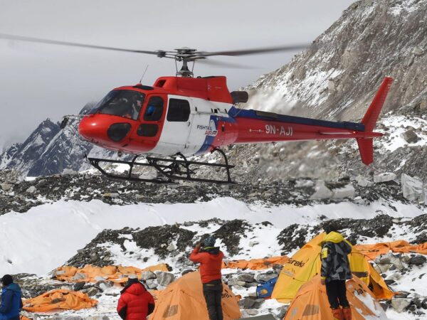 everest helicopter tour