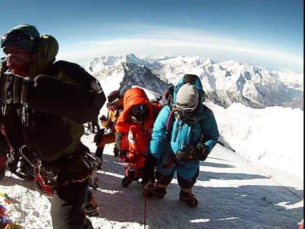 everest climbing shared by ayeshzangaro