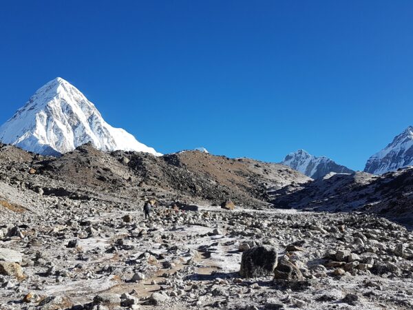 beautiful pumori peak a head of mt everest