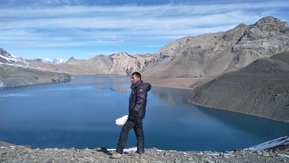 Guide Madan Ghale