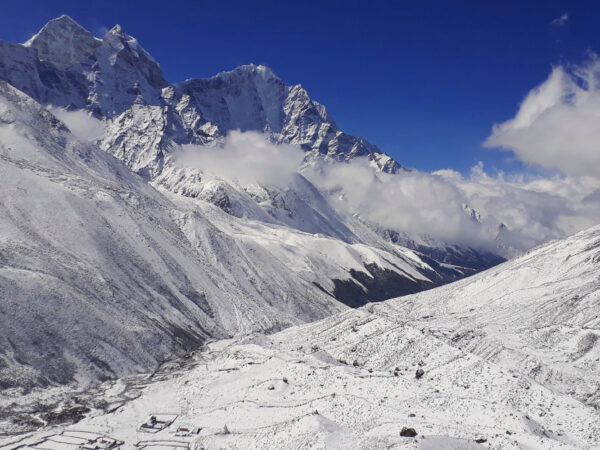 Weather in Everest base camp in January